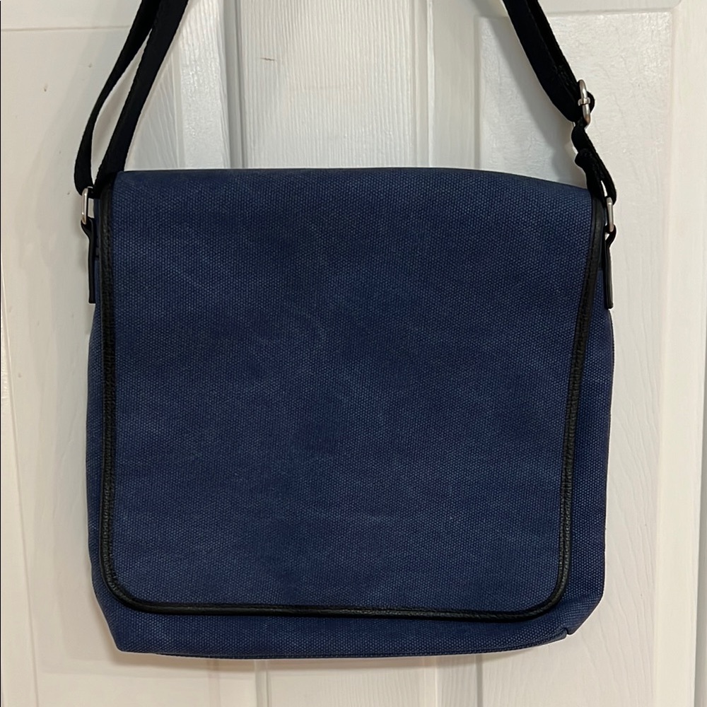 Levenger Blue Crossbody/Messenger Bag